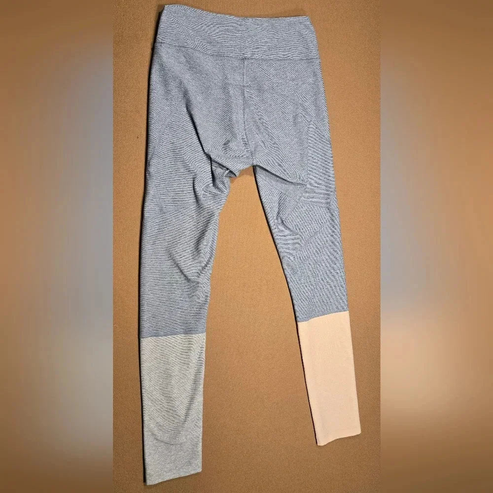 Outdoor Voices dipped color 7/8th leggings